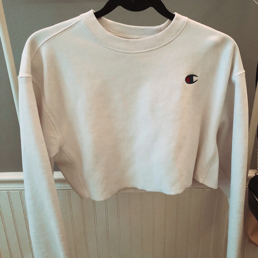 champion cropped sweatshirt